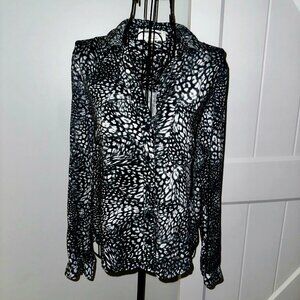 Anthropologie women’s small long sleeved‎ blouse top EUC